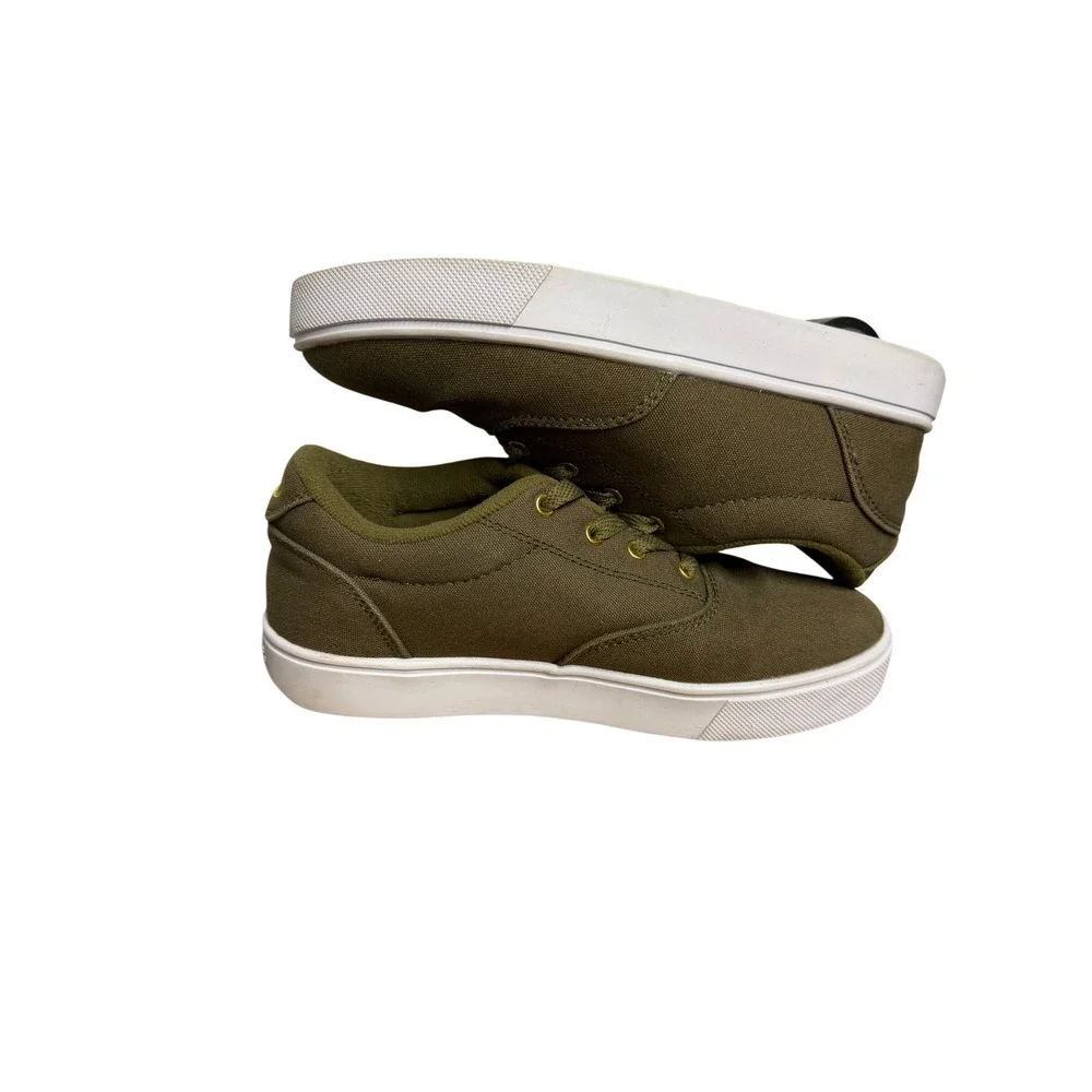 Heelys Kids Skate Shoes Olive Green Canvas Gold Logo Low Top‎ Sneakers Wheels